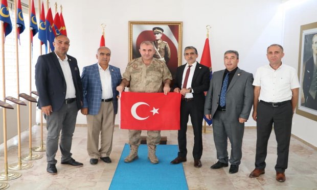 ŞEHİT GAZİ KAMU-SEN BATMAN İL JANDARMA KOMUTANLIĞINA ZİYARET